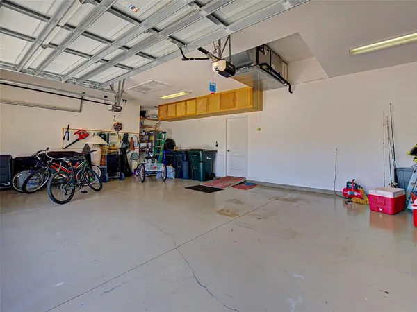 $3,300 | 12082 Granite Woods Loop, Venice, FL 34292