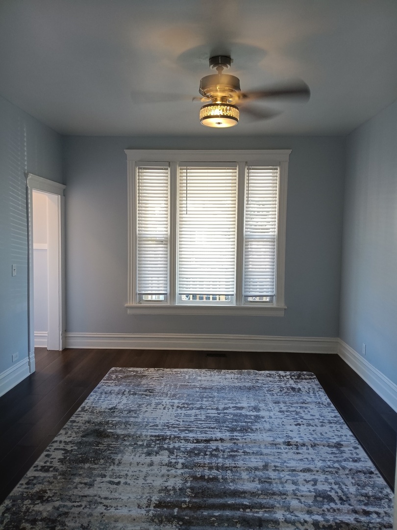 6834 South Carpenter Street Chicago, IL 60621 - Photo 3 of 18 Gallery Image 3