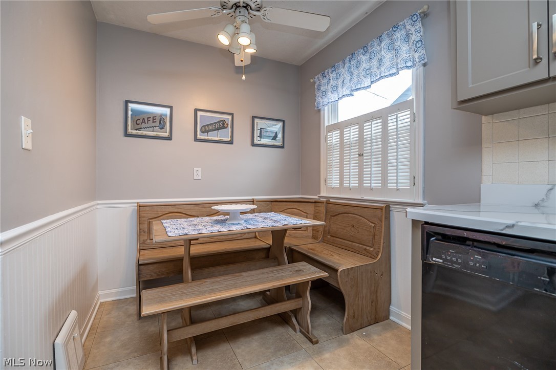 6413 Ackley Road Parma, OH 44129 - Photo 7 of 30