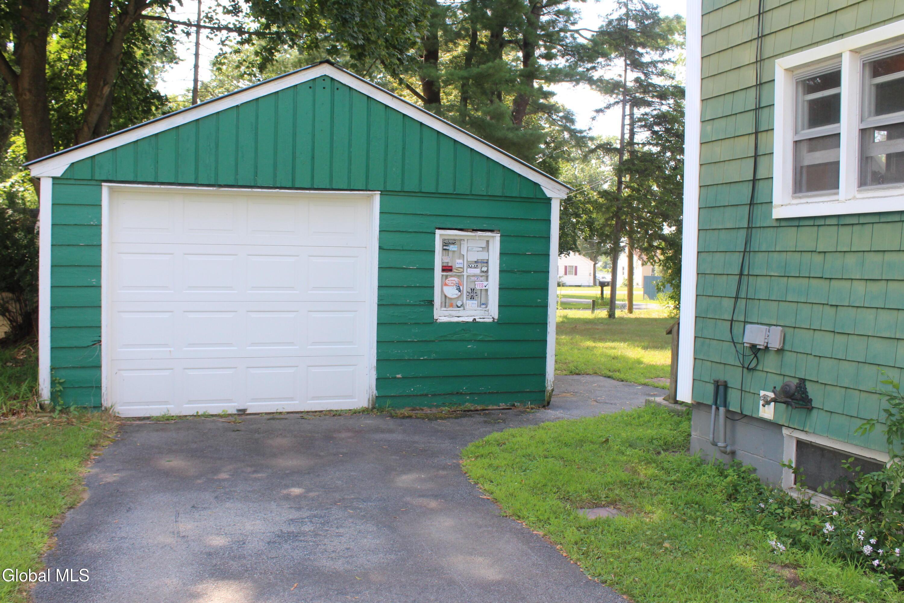 32 Gates Avenue Fort Edward, NY 12828 - Photo 23 of 24 garage