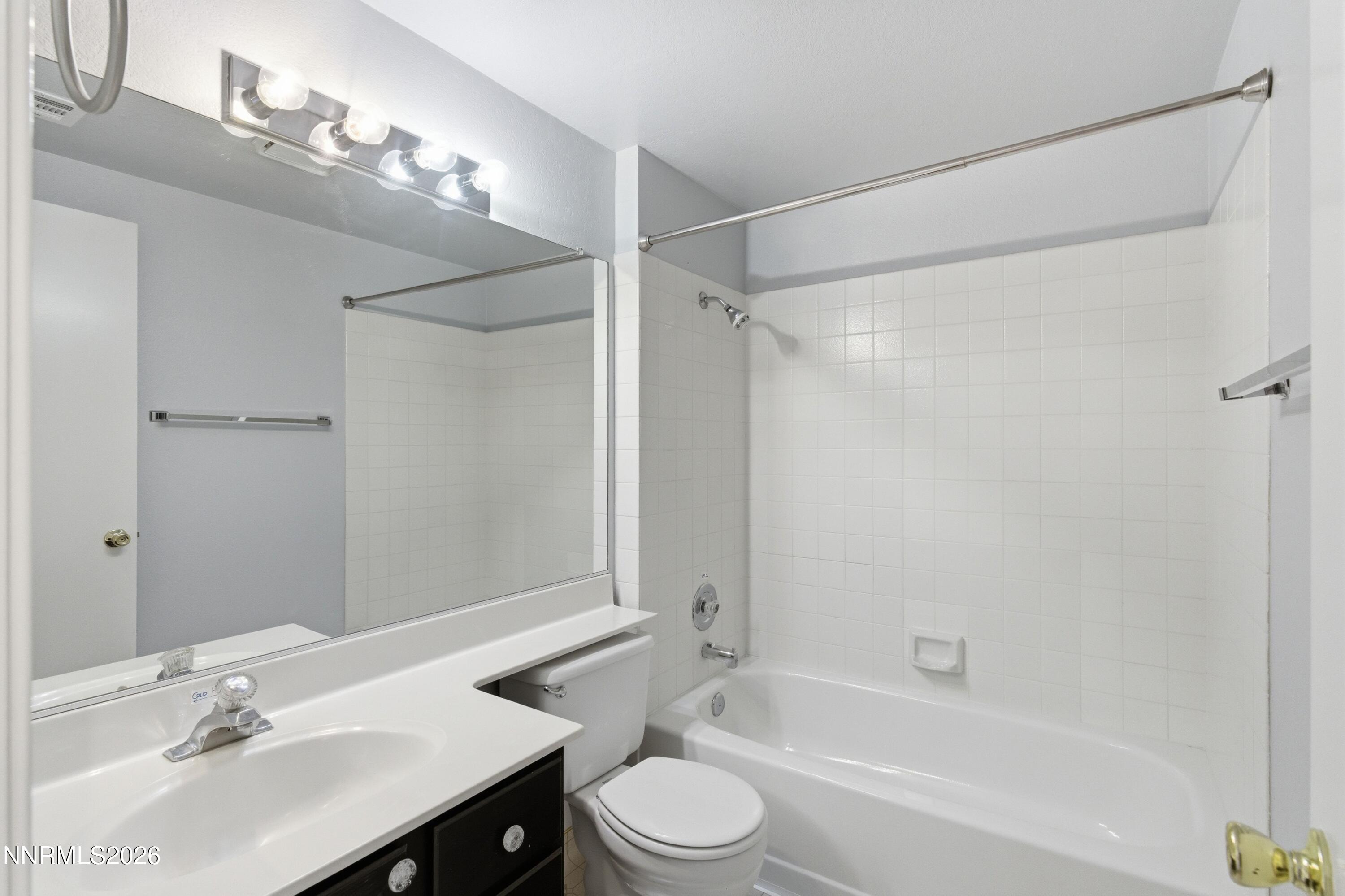 2875 Idlewild Drive, Unit 39 Reno, NV 89509 - Photo 23 of 58 021_dsc02993_467
