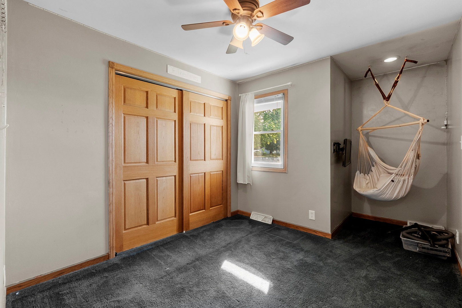 808 Stonegate Road New Lenox, IL 60451 - Photo 12 of 24 a view of room with workspace and windows