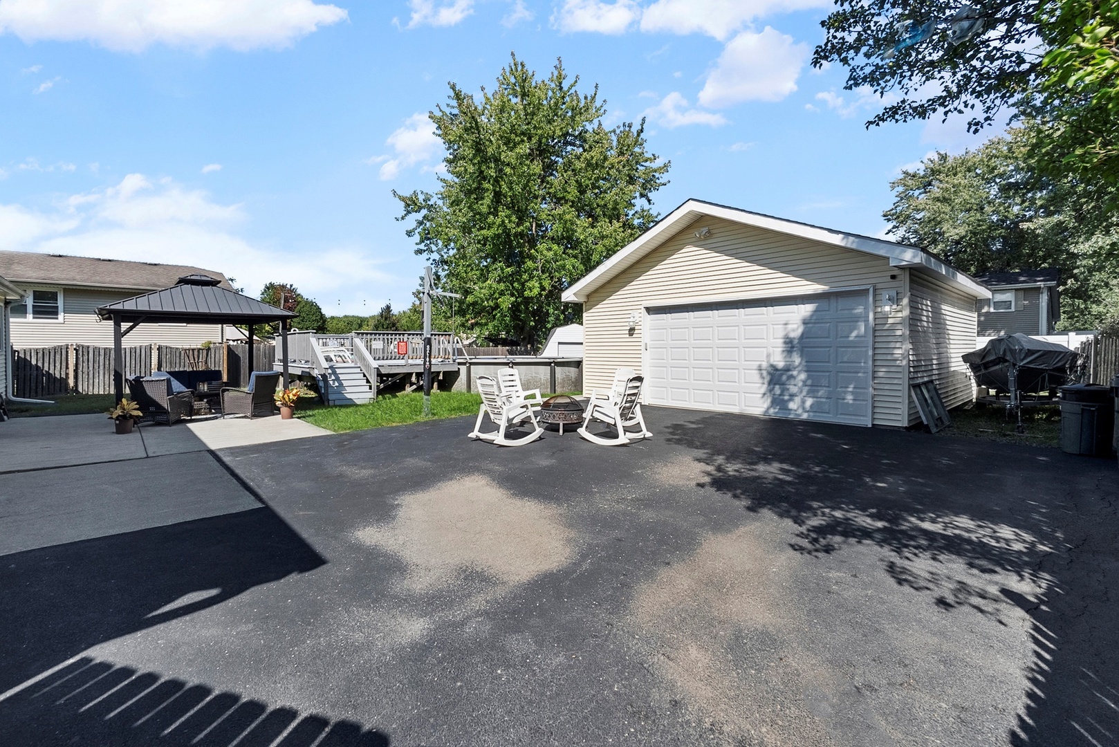 808 Stonegate Road New Lenox, IL 60451 - Photo 20 of 24