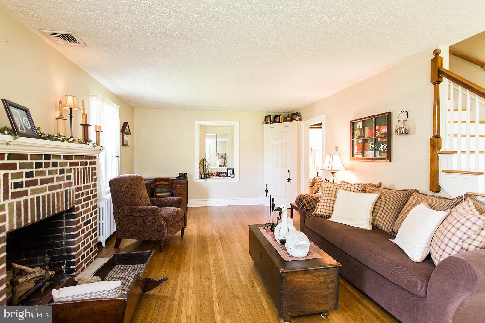 1459 Rohrerstown Road Lancaster, PA 17601 - Photo 11 of 43