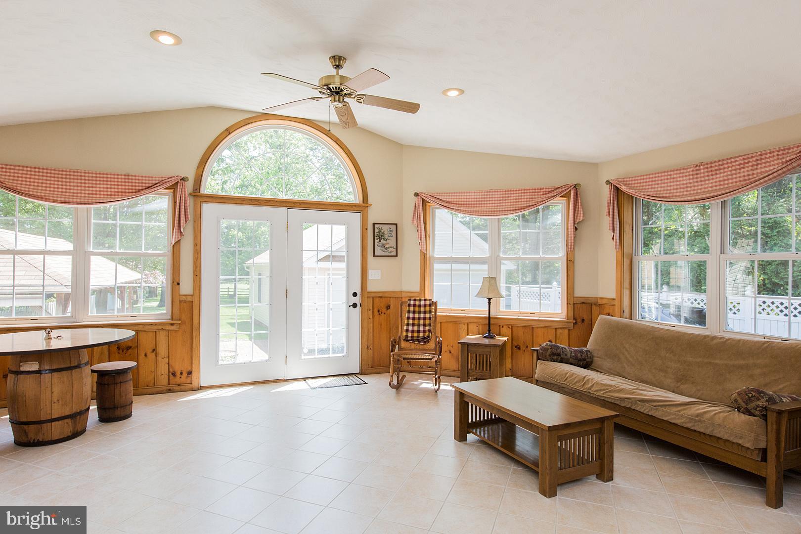 1459 Rohrerstown Road Lancaster, PA 17601 - Photo 21 of 43
