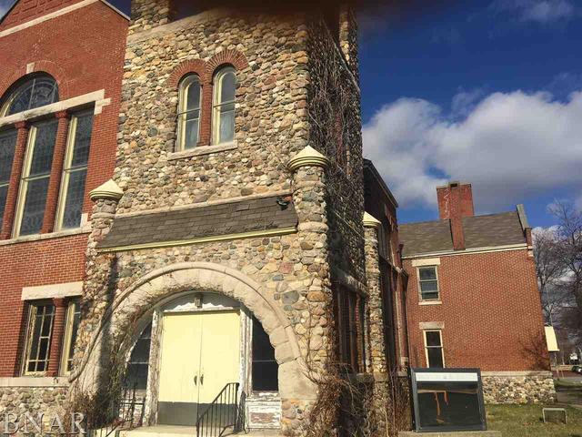 525 North Church Street Decatur, IL 62522 - Photo 5 of 15 a view of a brick house with many windows
