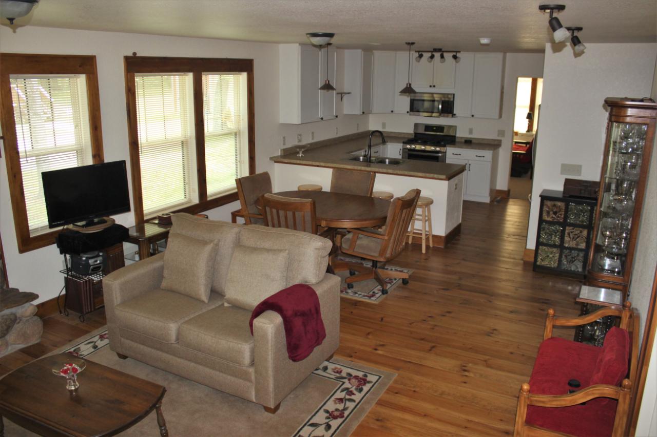 9487 Country Club Road Minocqua, WI 54548 - Photo 2 of 27 Gallery Image 2