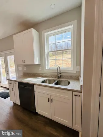 $3,100 | 1260 Elm Street, Front Royal, VA 22630