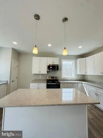 $3,100 | 1260 Elm Street, Front Royal, VA 22630