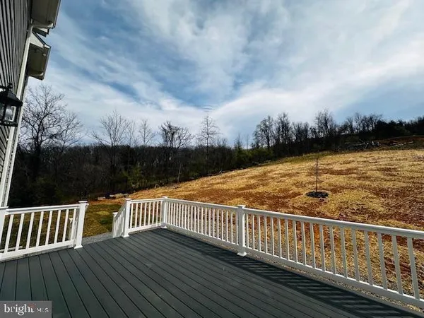 $3,100 | 1260 Elm Street, Front Royal, VA 22630