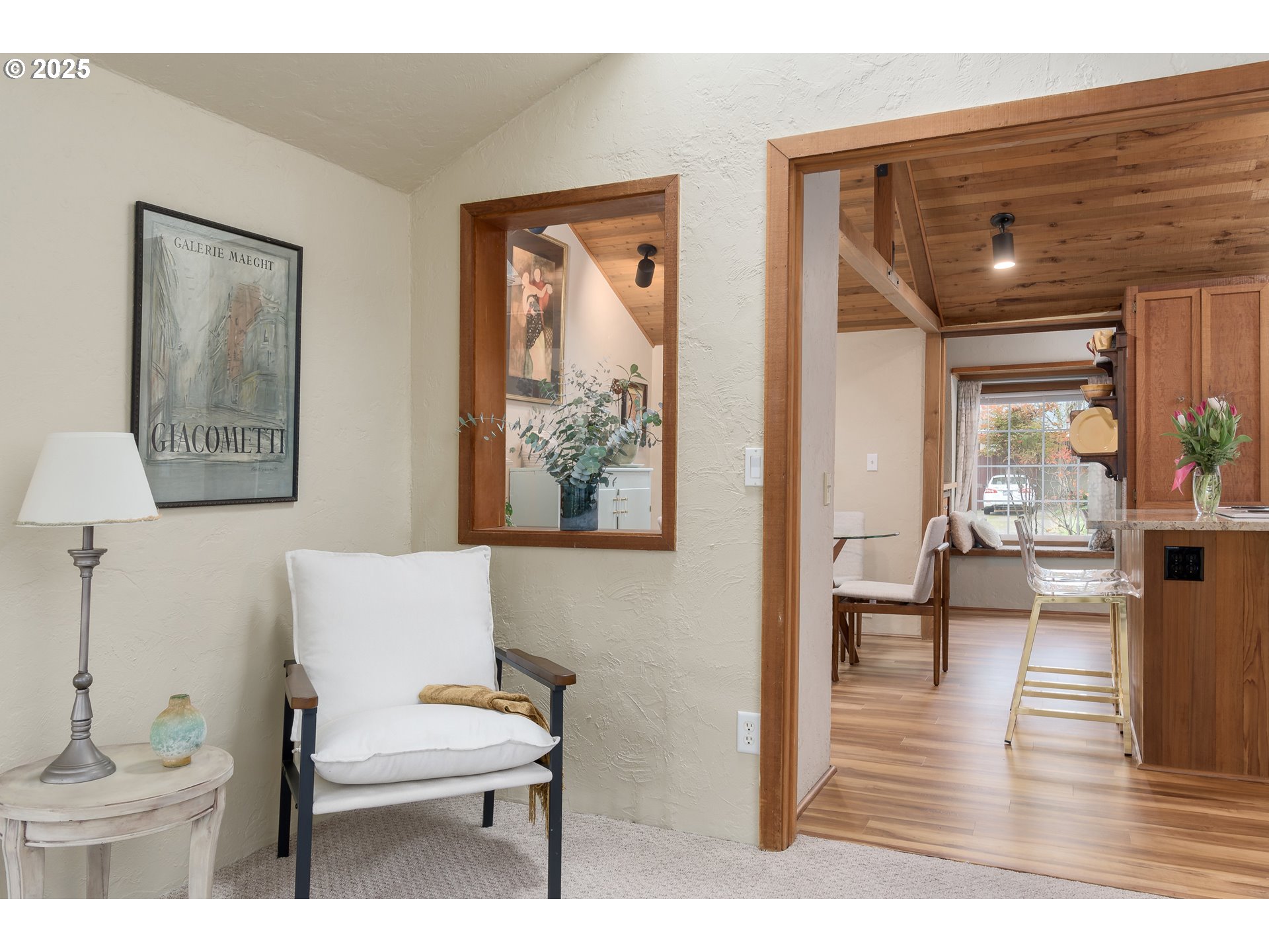 25 West 36th Avenue Eugene, OR 97405 - Photo 9 of 33 a living room with furniture and a table