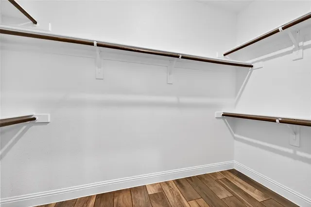 $342,500 | 627 North Preston Avenue, Van Alstyne, TX 75495