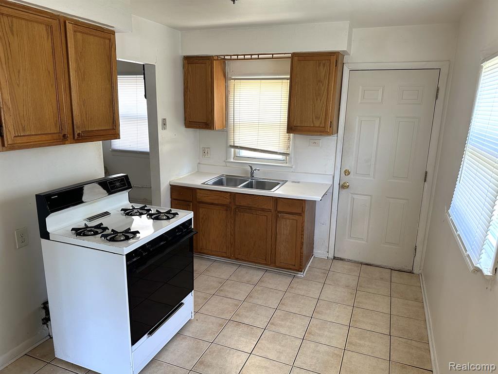 3534 Isabelle Street Inkster, MI 48141 - Photo 9 of 9 Gallery Image 9