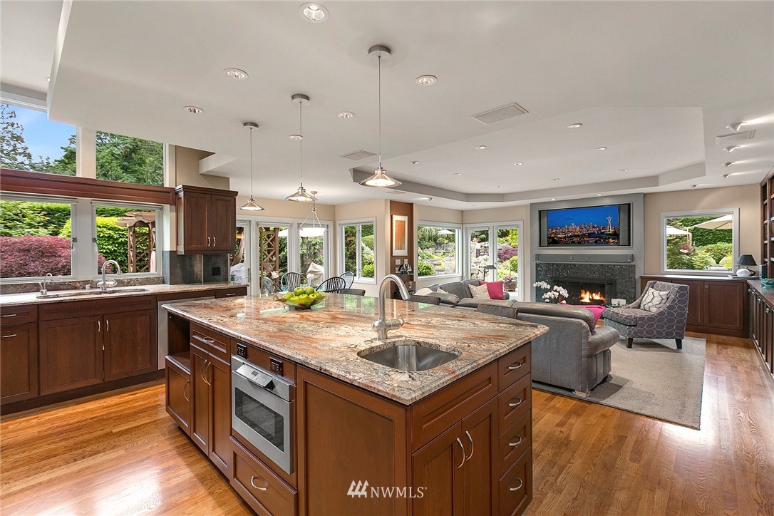 2615 Evergreen Point Road Medina, WA 98039 - Photo 8 of 25