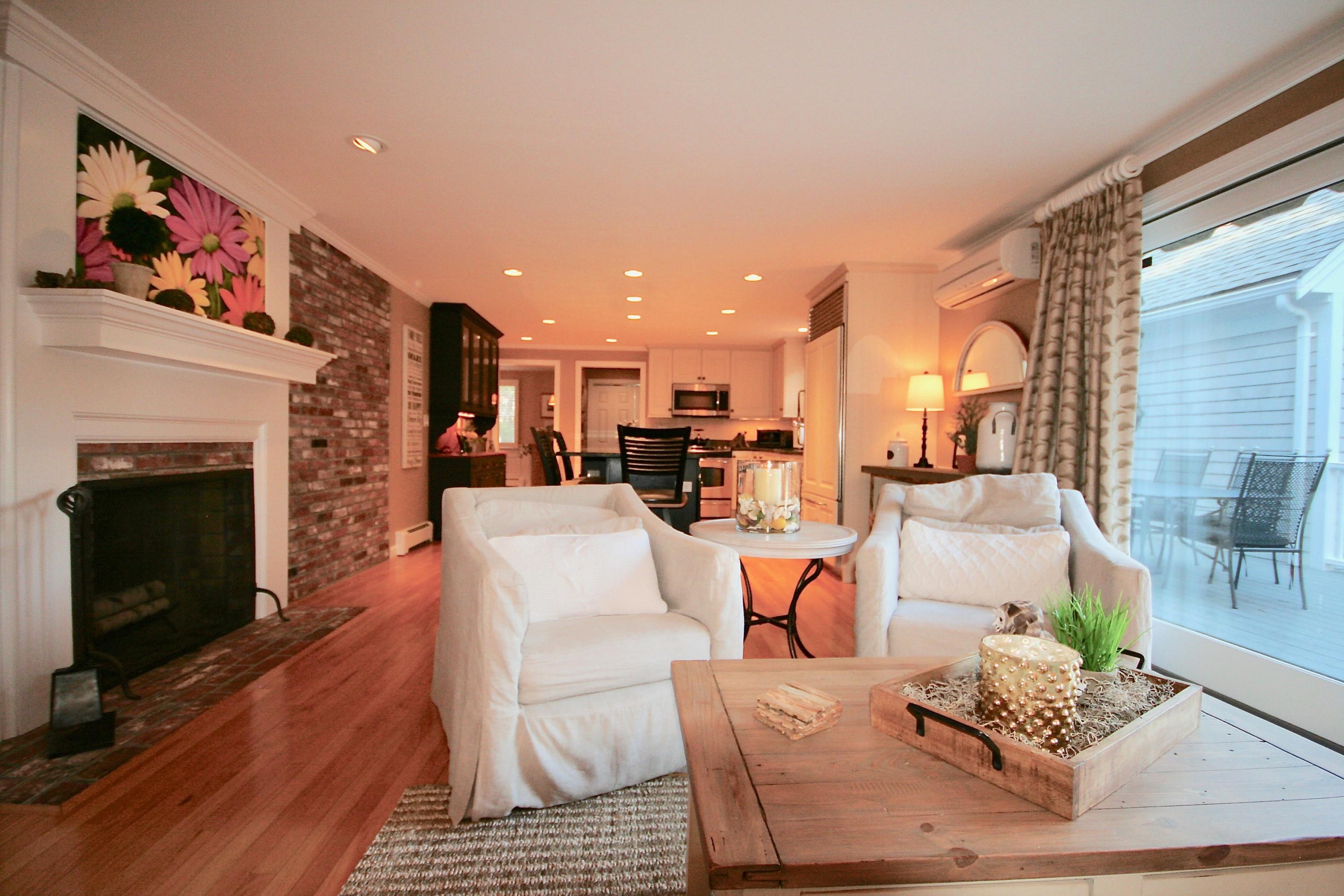 29 Kettle Hole Road Falmouth, MA 02540 - Photo 10 of 32 IMG_2371 (1)