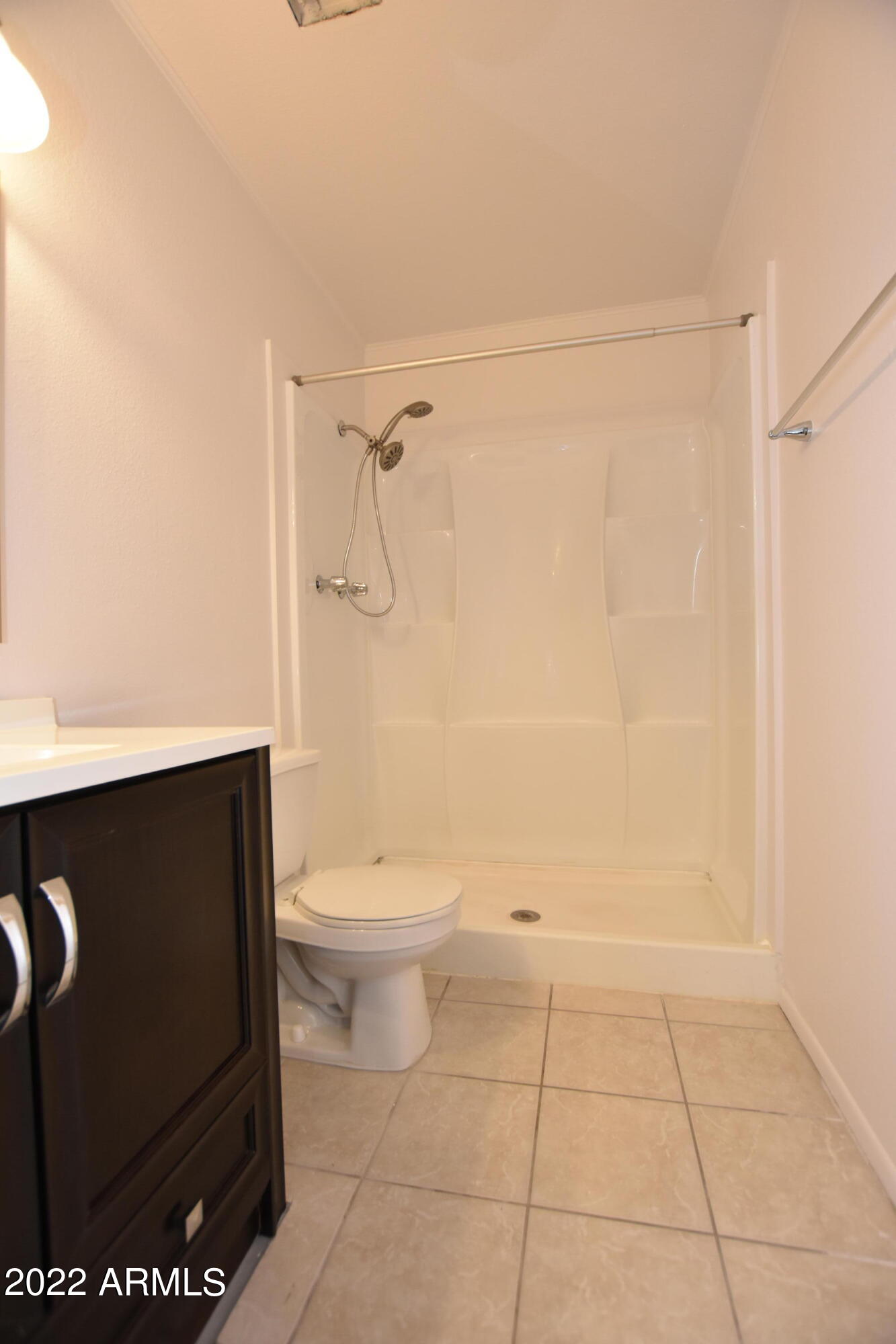 5301 South Mitchell Drive Tempe, AZ 85283 - Photo 11 of 21 Main bathroom 2