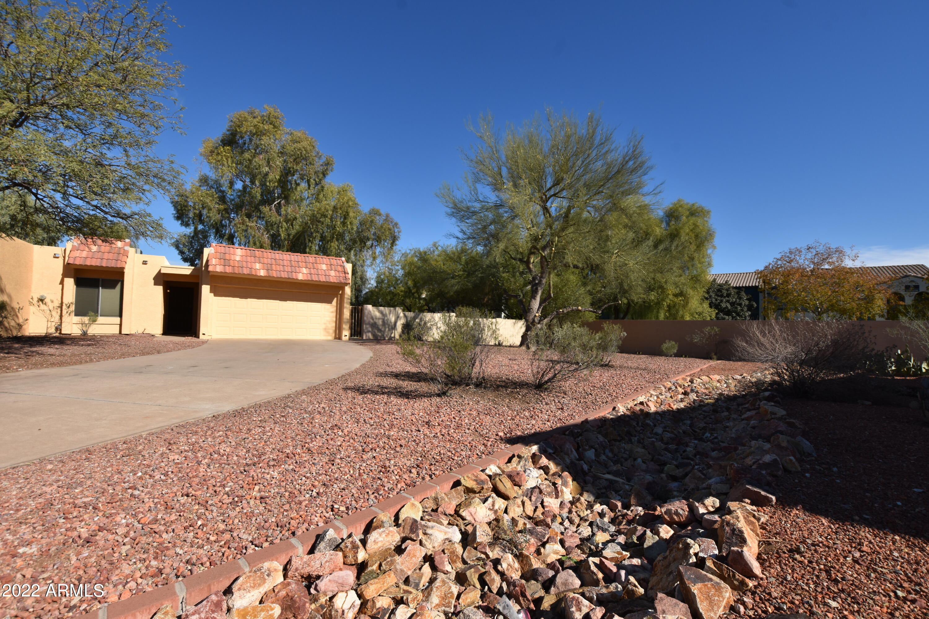 5301 South Mitchell Drive Tempe, AZ 85283 - Photo 2 of 21 FRONT DRIVEWAY VIEW