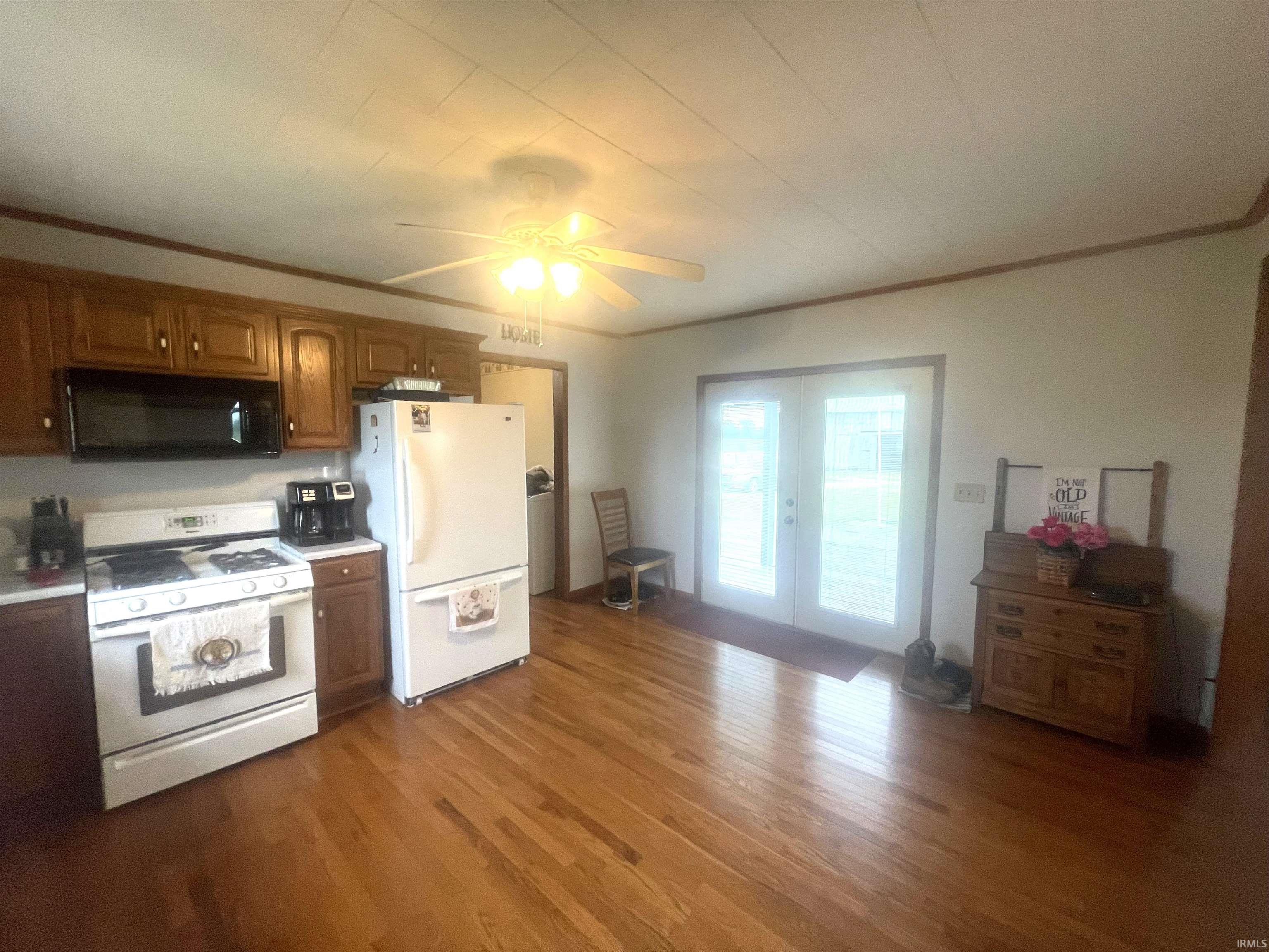 3608 West 900 North Road Royal Center, IN 46978 - Photo 10 of 26