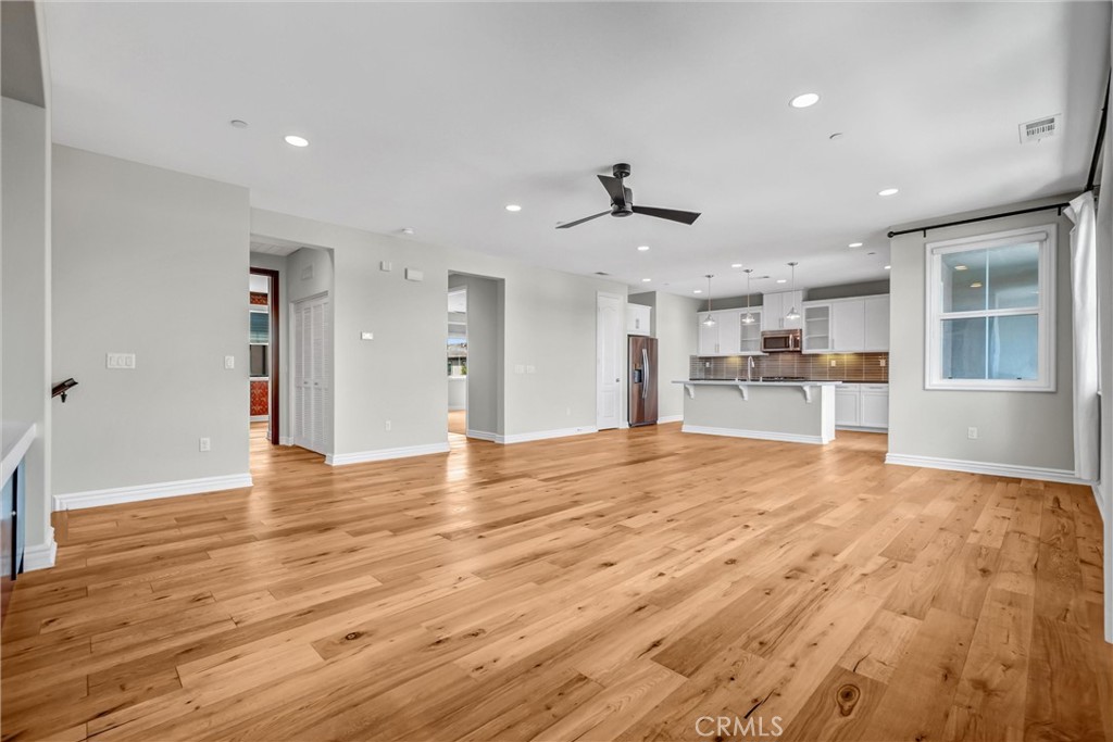 1041 Lime Tree Place Fullerton, CA 92833 - Photo 11 of 39 Great Room w/ Hardwood Flooring