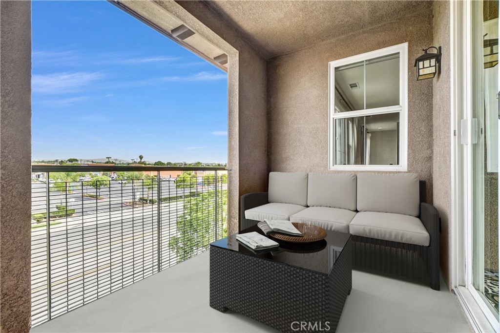 1041 Lime Tree Place Fullerton, CA 92833 - Photo 4 of 39 Virtually Staged