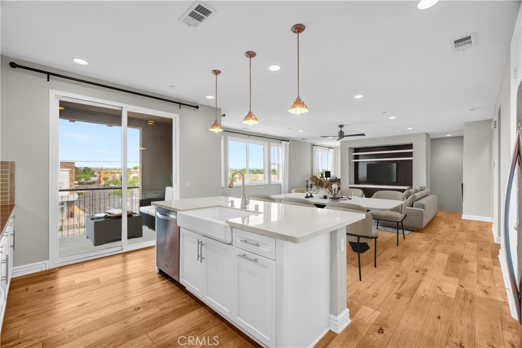 1041 Lime Tree Place Fullerton, CA 92833 - Photo 6 of 39 Virtually Staged