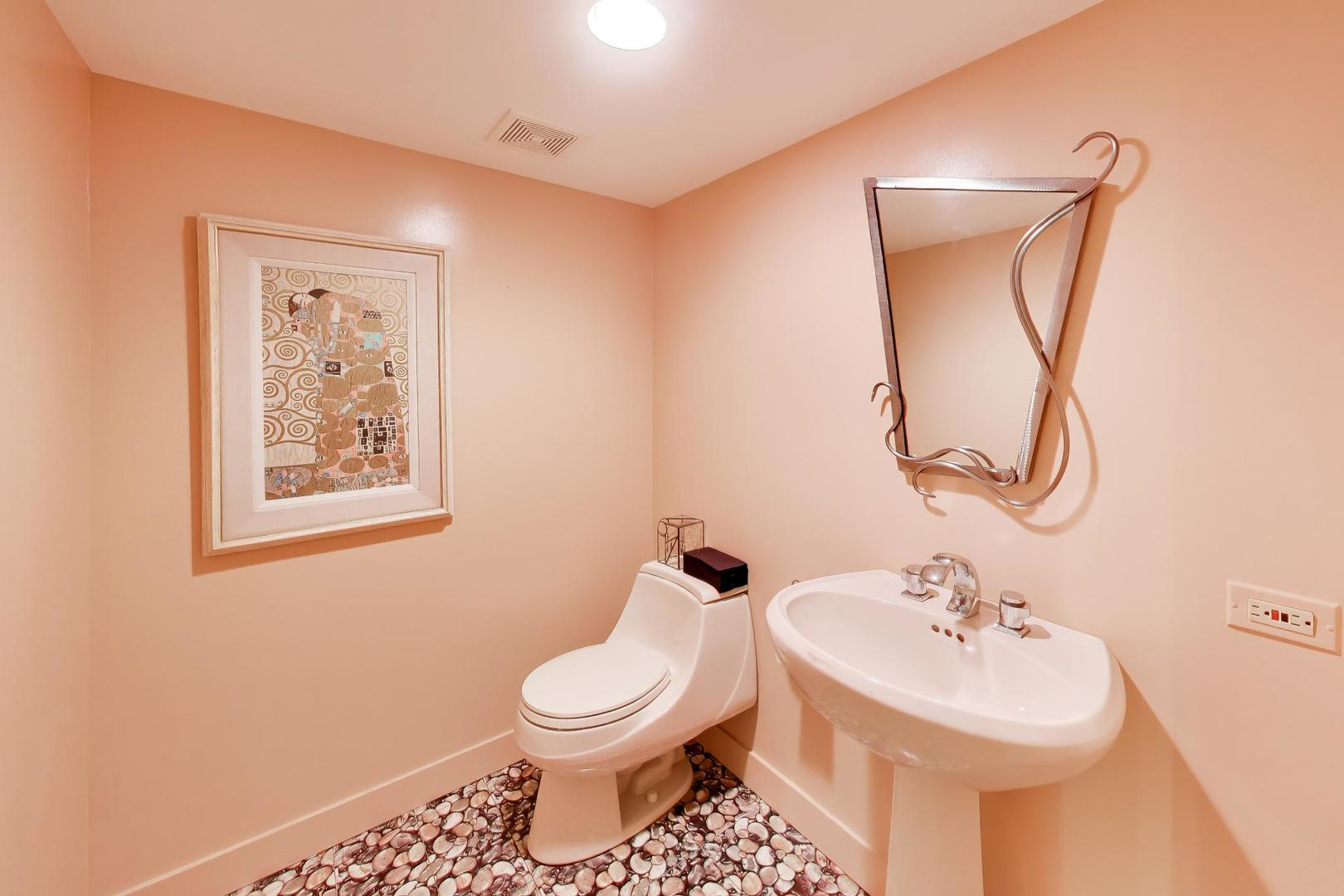 42 Woodley Road Winnetka, IL 60093 - Photo 40 of 63 Gallery Image 40