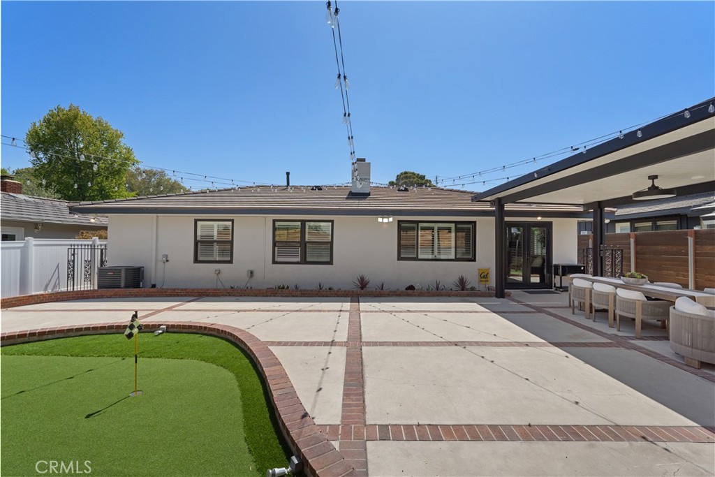 1611 North Greenbrier Road Long Beach, CA 90815 - Photo 17 of 20 Gallery Image 17