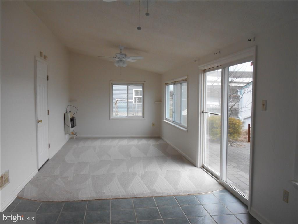 24 West Thames Road Tuckerton, NJ 08087 - Photo 2 of 24