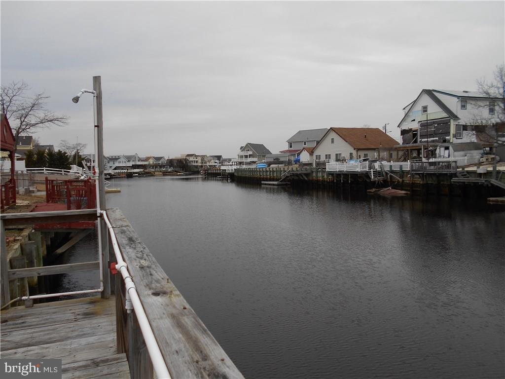 24 West Thames Road Tuckerton, NJ 08087 - Photo 20 of 24