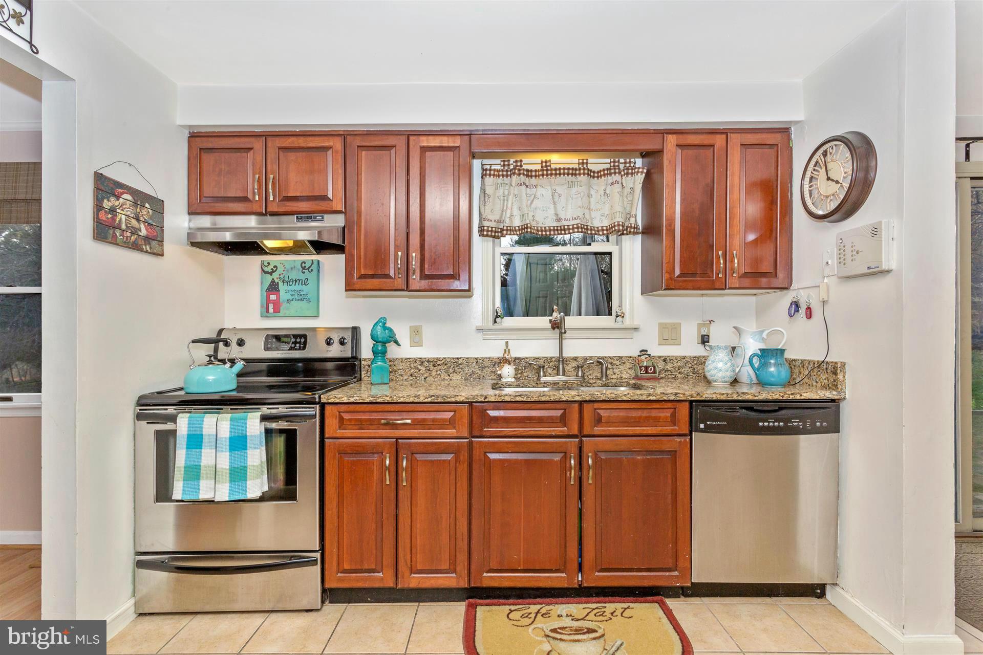 6930 Fox Chase Road New Market, MD 21774 - Photo 13 of 30 Kitchen