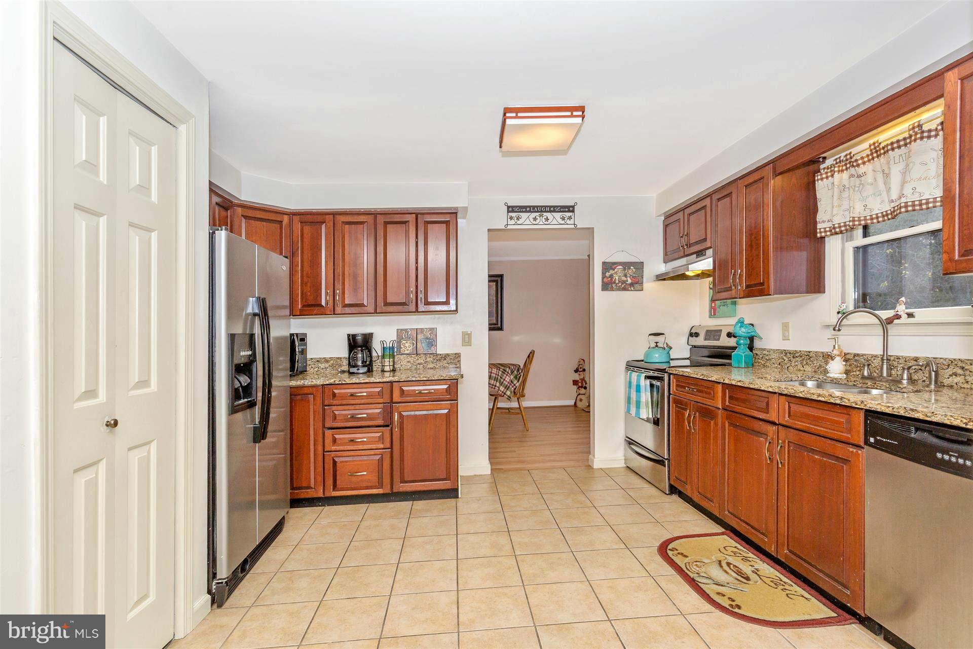 6930 Fox Chase Road New Market, MD 21774 - Photo 14 of 30 Kitchen