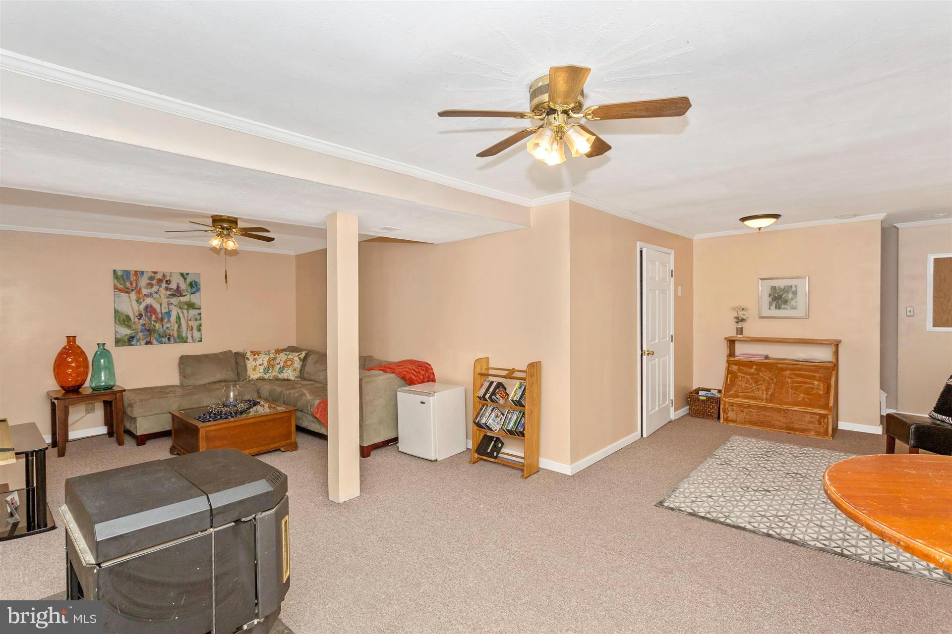 6930 Fox Chase Road New Market, MD 21774 - Photo 23 of 30 Family Room