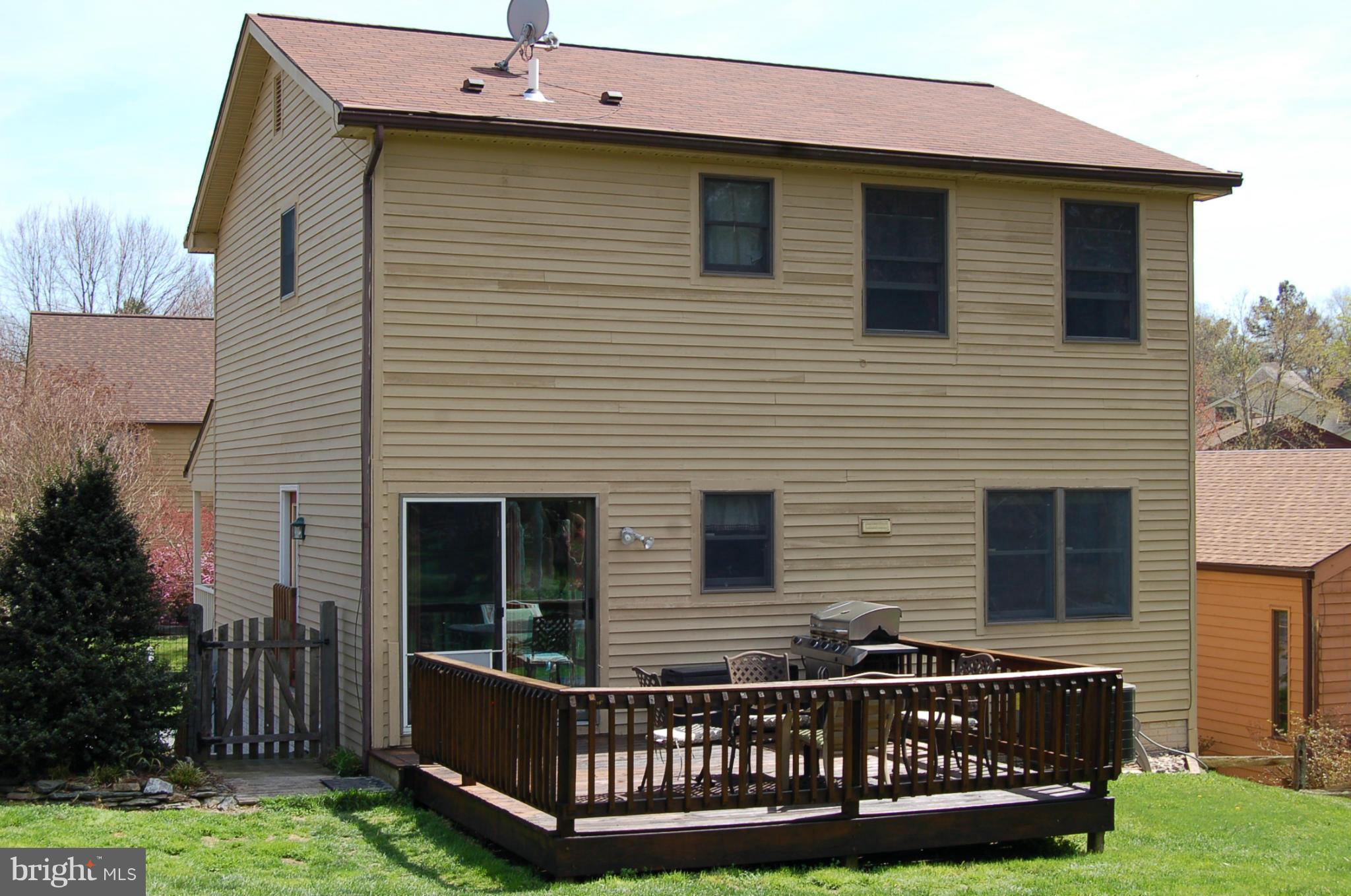 6930 Fox Chase Road New Market, MD 21774 - Photo 4 of 30 Exterior (Rear)