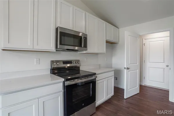 $396,012 | 4573 Bella Terra Drive, Imperial, MO 63052