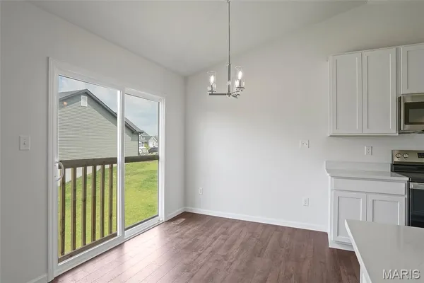 $396,012 | 4573 Bella Terra Drive, Imperial, MO 63052