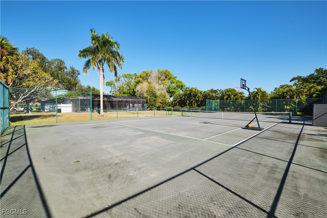 3644 Putter Point Lane Fort Myers, FL 33919 - Photo 46 of 50 a view of a basketball court