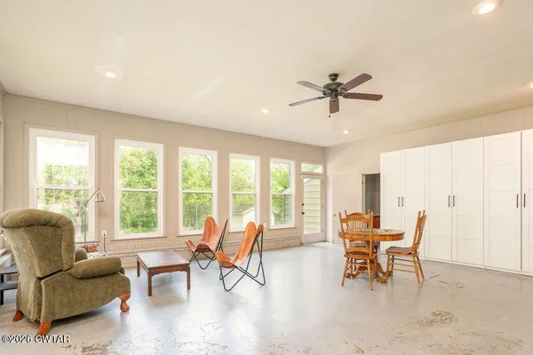 $329,900 | 52 Wildwood Lane, Jackson, TN 38301