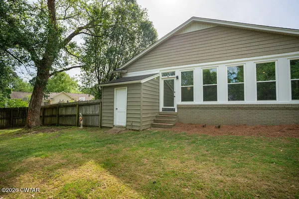 $329,900 | 52 Wildwood Lane, Jackson, TN 38301