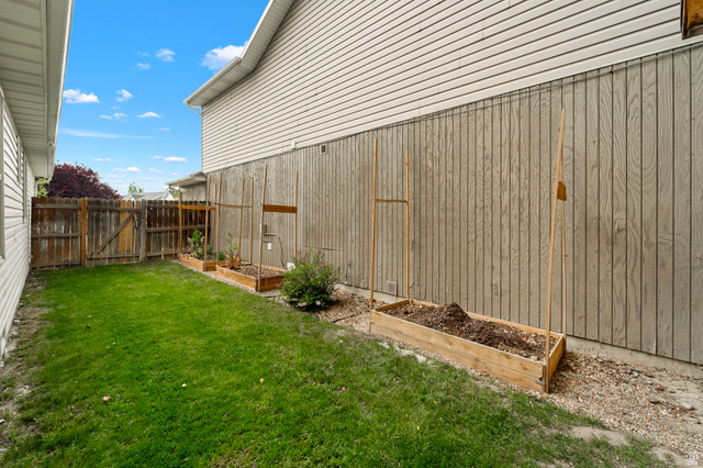 474 North 2330th Street West Provo, UT 84601 - Photo 26 of 33