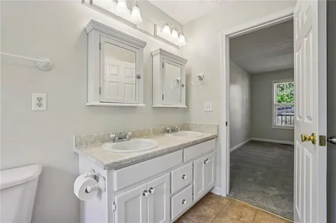 $334,900 | 6321 Shady Grove Lane, Flowery Branch, GA 30542