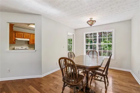 $334,900 | 6321 Shady Grove Lane, Flowery Branch, GA 30542