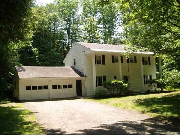 4 Hemlock Road Claremont, NH 03743 - Photo 1 of 5 Gallery Image 1