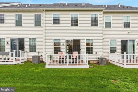 $429,000 | 425 Cherry Blossom Lane, Norristown, PA 19403