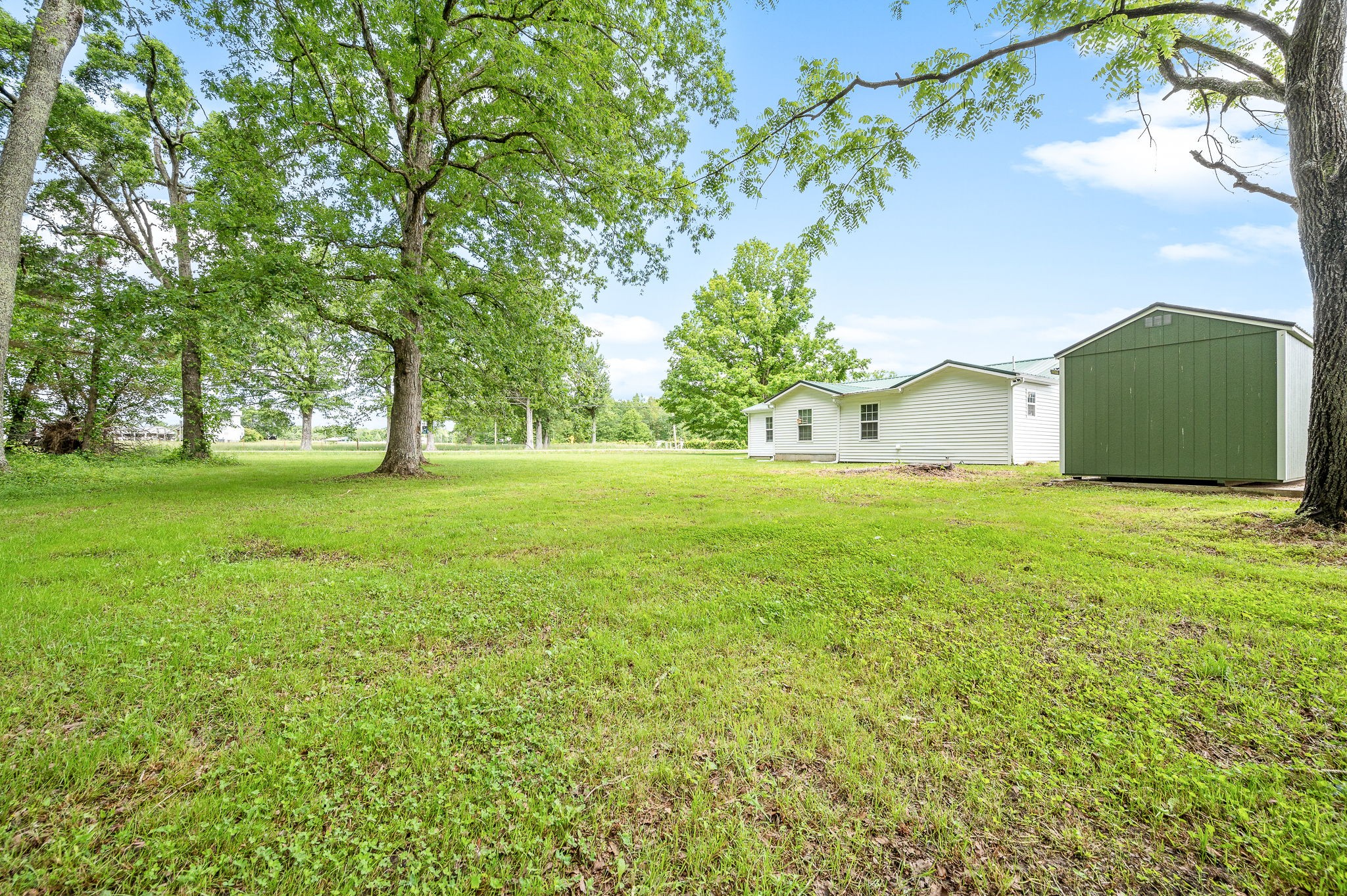 7227 Fredonia Road Manchester, TN 37355 - Photo 31 of 47