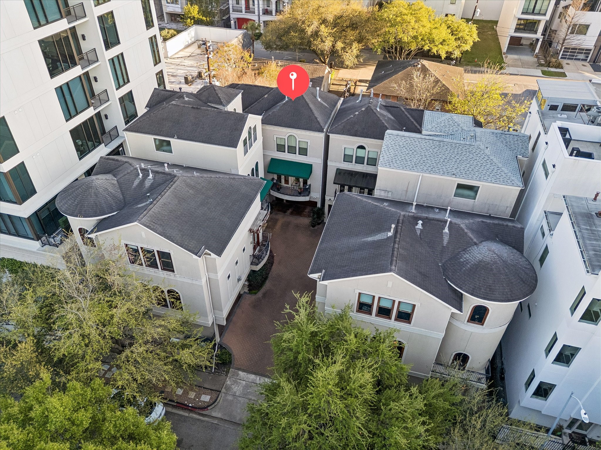 2415 West Main Street Houston, TX 77098 - Photo 47 of 48 A rare chance to tour an exceptional patio home in a coveted Houston neighborhood. Zoned to top HISD schools—Poe Elementary, Lanier Middle, and Lamar High. Contact us to schedule your private showing.