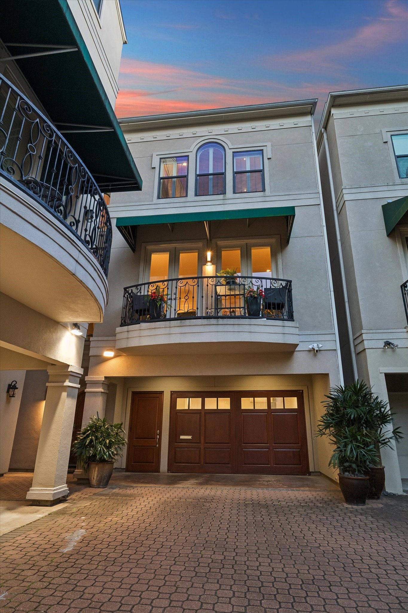 2415 West Main Street Houston, TX 77098 - Photo 7 of 48 Meticulously maintained, universally designed luxury home blending timeless style and comfort. Features include no HOA, private elevator, generator, & climate-controlled garage.