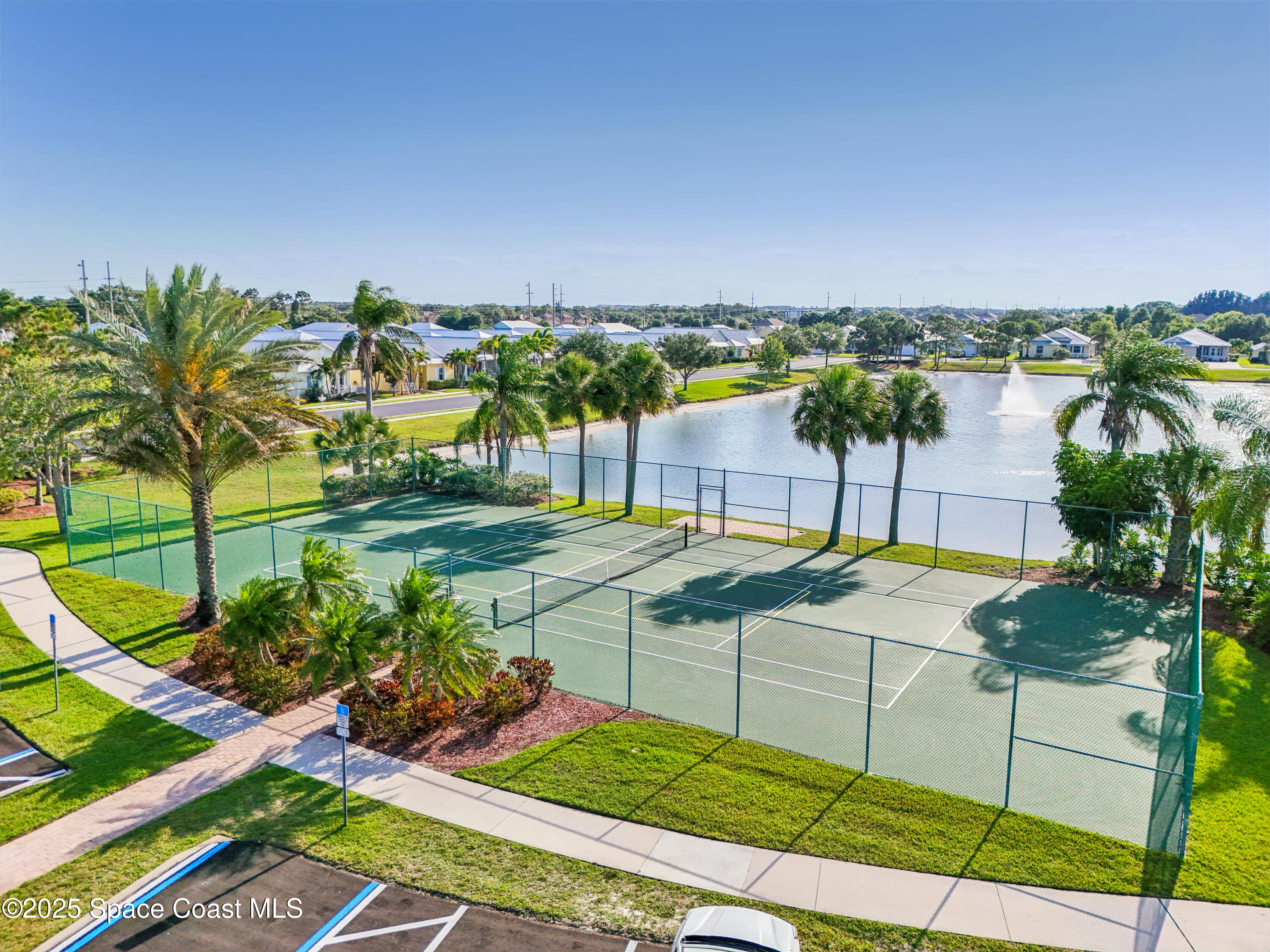4040 Alamanda Key Drive Melbourne, FL 32901 - Photo 39 of 46 Community Tennis