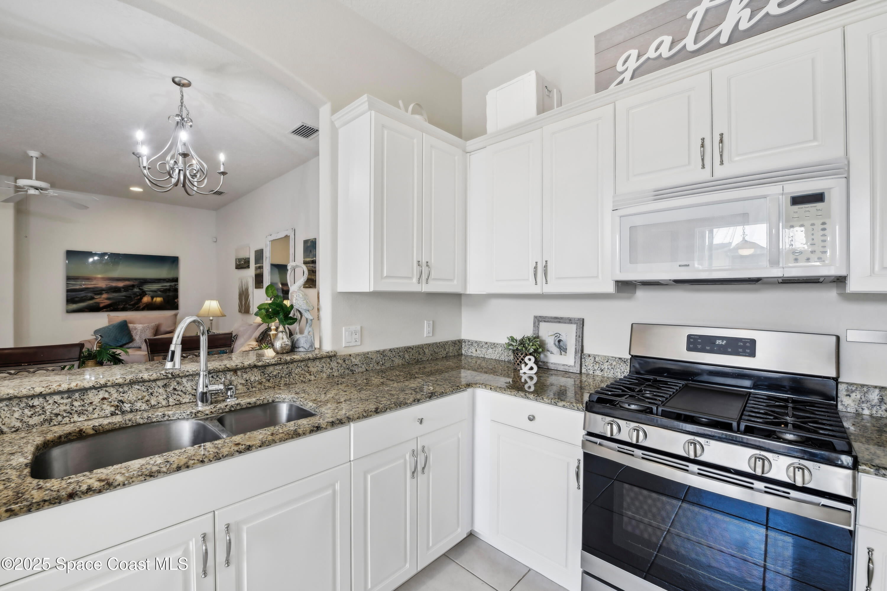 4040 Alamanda Key Drive Melbourne, FL 32901 - Photo 10 of 46 Open Kitchen