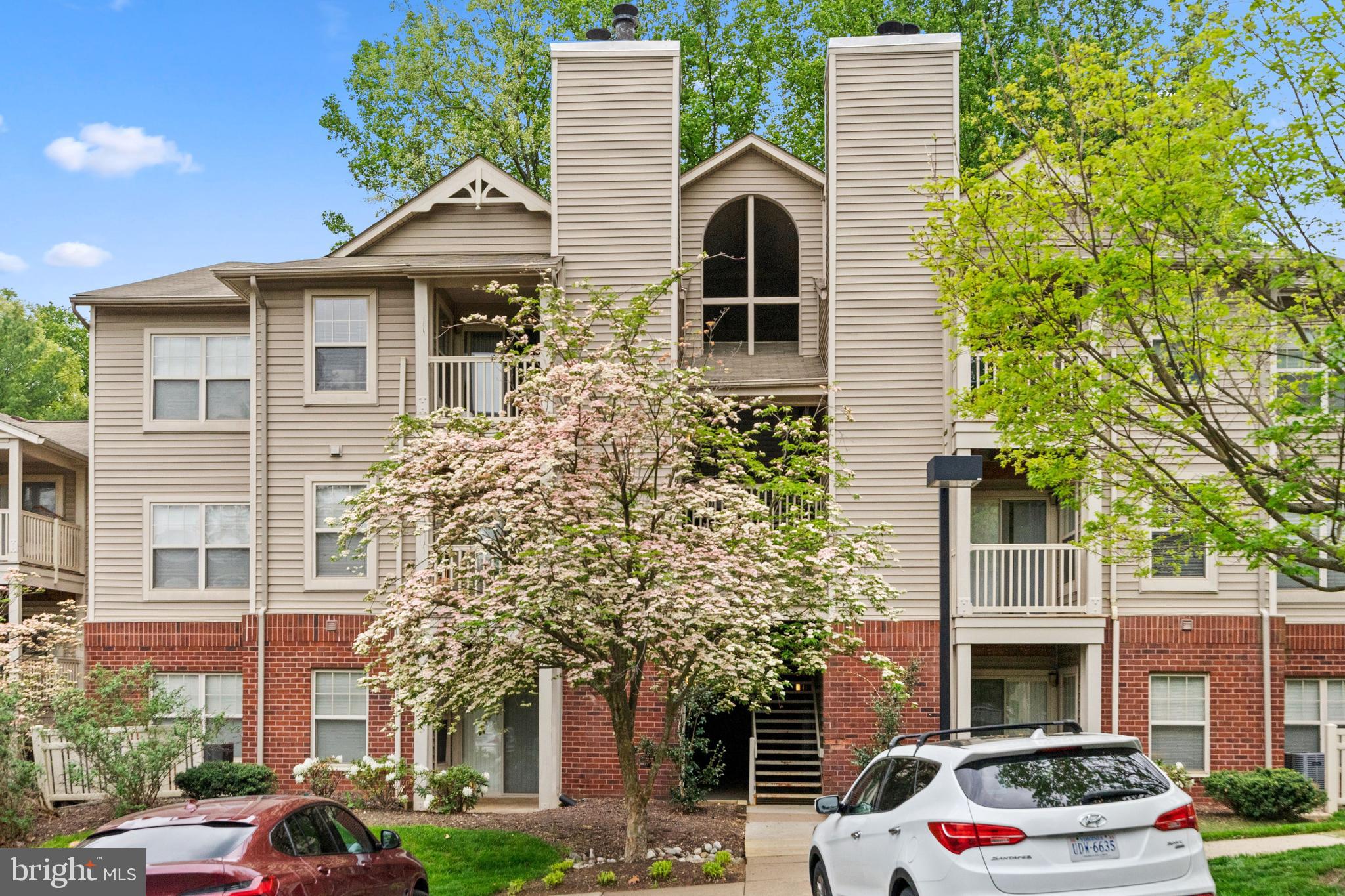 1783 Jonathan Way, Unit 1783G Reston, VA 20190 - Photo 2 of 32