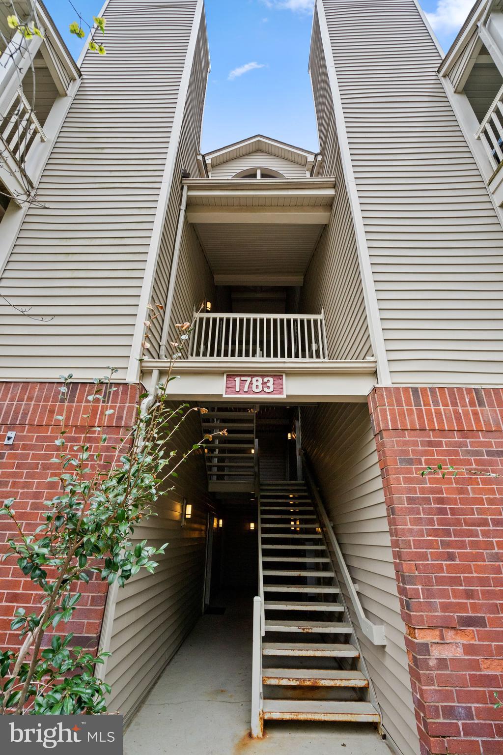 1783 Jonathan Way, Unit 1783G Reston, VA 20190 - Photo 6 of 32